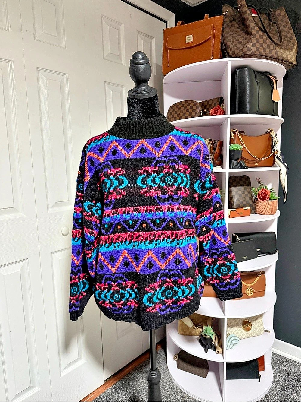 Authentic Vintage Croquet Club Geometric Crewneck Sweater in Black & Purple Like - Picture 6 of 9